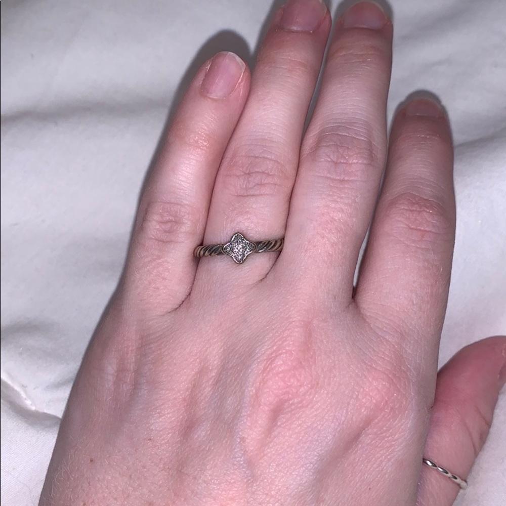 Authentic David Yurman Quatrefoil Silver Cable Diamond Ring
